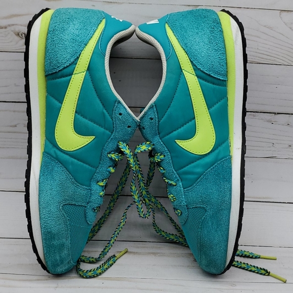 NIKE GENICO WOMEN SHOES - Picture 6 of 8